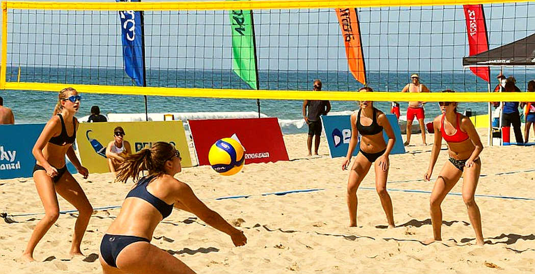Vietnam Women's Volleyball: When the Wings Are Locked Down, the Middle Blocker Becomes the Top Scorer