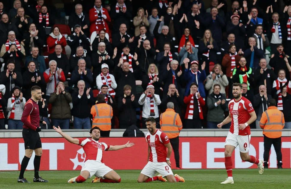 Định giá tuổi tác kỳ chuyển nhượng: Bayern quản lý chu kỳ hợp đồng, thị trường chỉ đọc tin đồn Định giá tuổi tác kỳ chuyển nhượng: Bayern quản lý chu kỳ hợp đồng, thị trường chỉ đọc tin đồn
