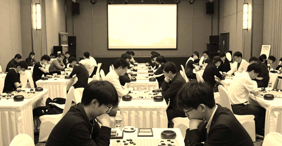 Total Chess và đề xuất rating hợp nhất: tiêu đề đứng trước một thân bài rỗng