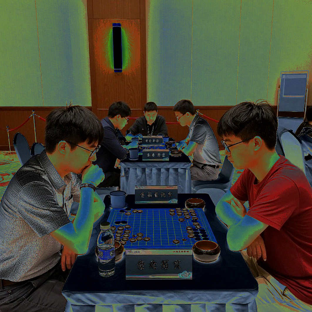 Review Master Class Vol. 20 – Bent Larsen: 60 phút, Phòng thủ Scandinavian và cái bẫy mang tên 'Carlsen đã dùng'