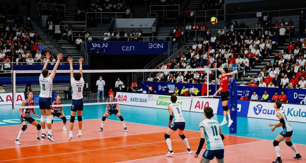 Ấn Độ thắng New Zealand ở Kitakyushu nhưng vé tứ kết giải châu Á 2026 treo trên trận Oman gặp Bahrain Ấn Độ thắng New Zealand ở Kitakyushu nhưng vé tứ kết giải châu Á 2026 treo trên trận Oman gặp Bahrain