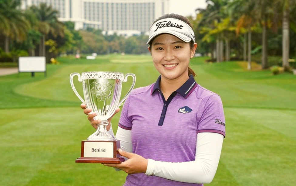 Tiger Woods và bản án thể thao: Khi cơ thể là bản hợp đồng khắc nghiệt nhất Tiger Woods và bản án thể thao: Khi cơ thể là bản hợp đồng khắc nghiệt nhất