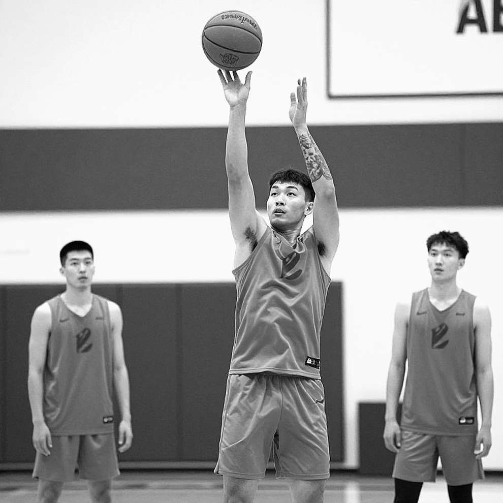 Ginebra San Miguel: Justin Brownlee vẫn là import đầu tiên và duy nhất – Phân tích dữ liệu chấn thương và kế hoạch đội hình dài hạn Ginebra San Miguel: Justin Brownlee vẫn là import đầu tiên và duy nhất – Phân tích dữ liệu chấn thương và kế hoạch đội hình dài hạn