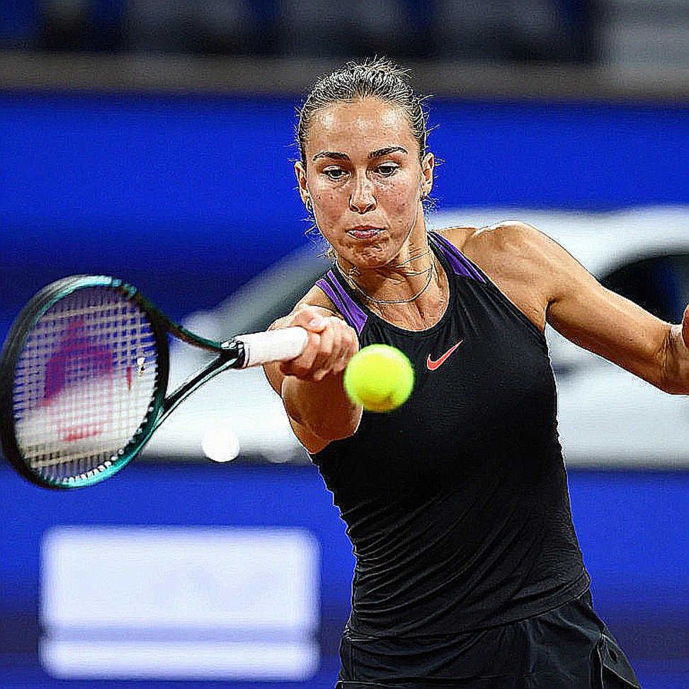 Alcaraz Keeps the Beat at the Laver Cup: One Doubles Match, One 19-Year-Old, and an Indoor Gap Opening Up Alcaraz Keeps the Beat at the Laver Cup: One Doubles Match, One 19-Year-Old, and an Indoor Gap Opening Up