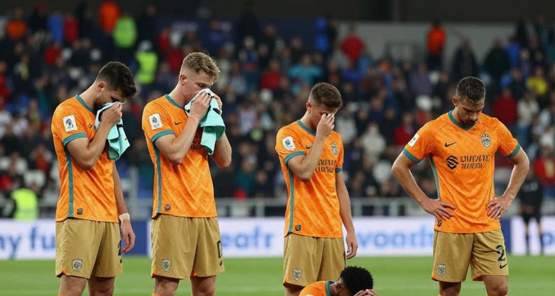 Lozano trở lại đội tuyển Mexico: 30 cái tên và bàn cờ bốn năm của Rafa Márquez
