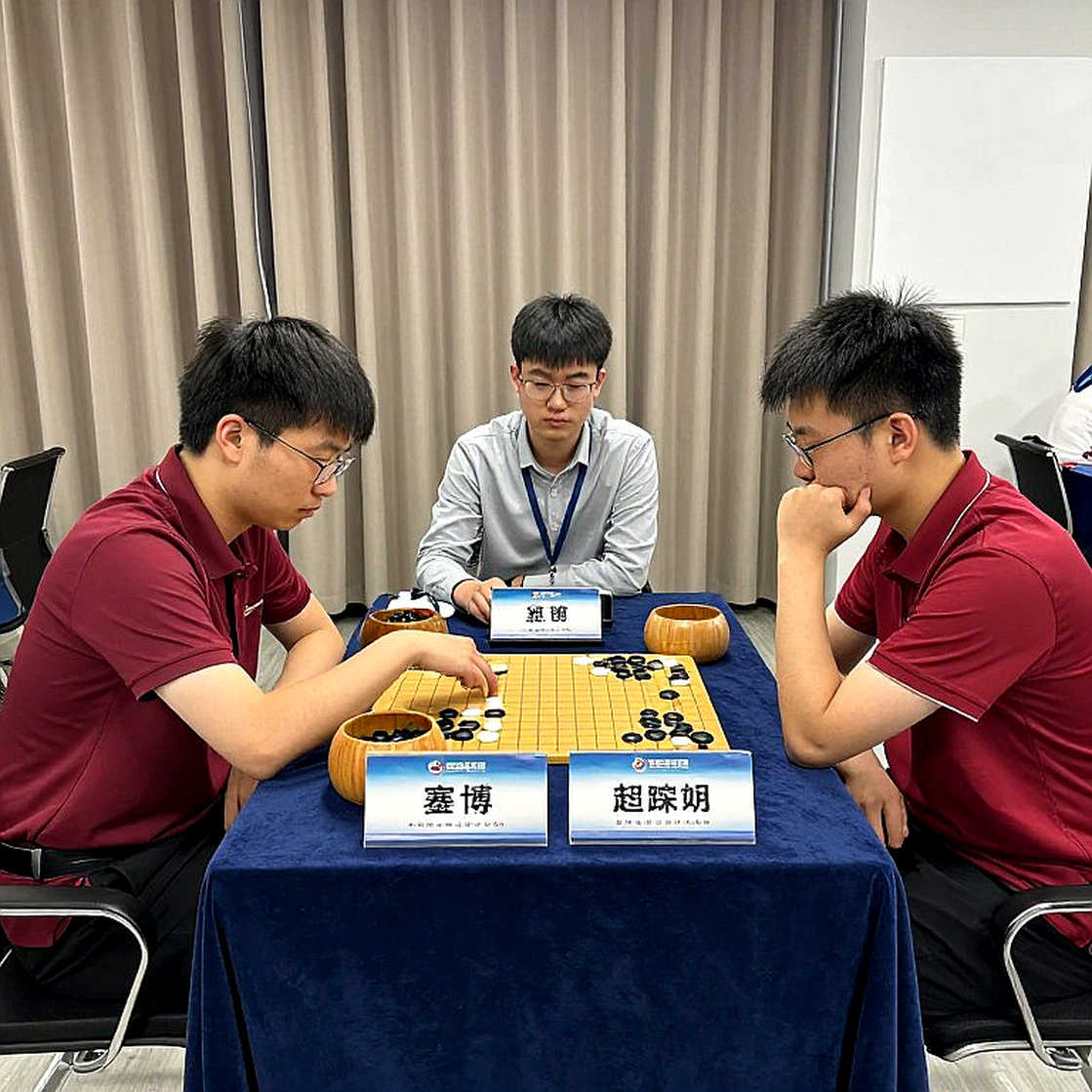 Carlsen trở lại, Ấn Độ chia rẽ: Giải Cờ vua Toàn cầu 2026 và bài toán lịch thi đấu khắc nghiệt Carlsen trở lại, Ấn Độ chia rẽ: Giải Cờ vua Toàn cầu 2026 và bài toán lịch thi đấu khắc nghiệt