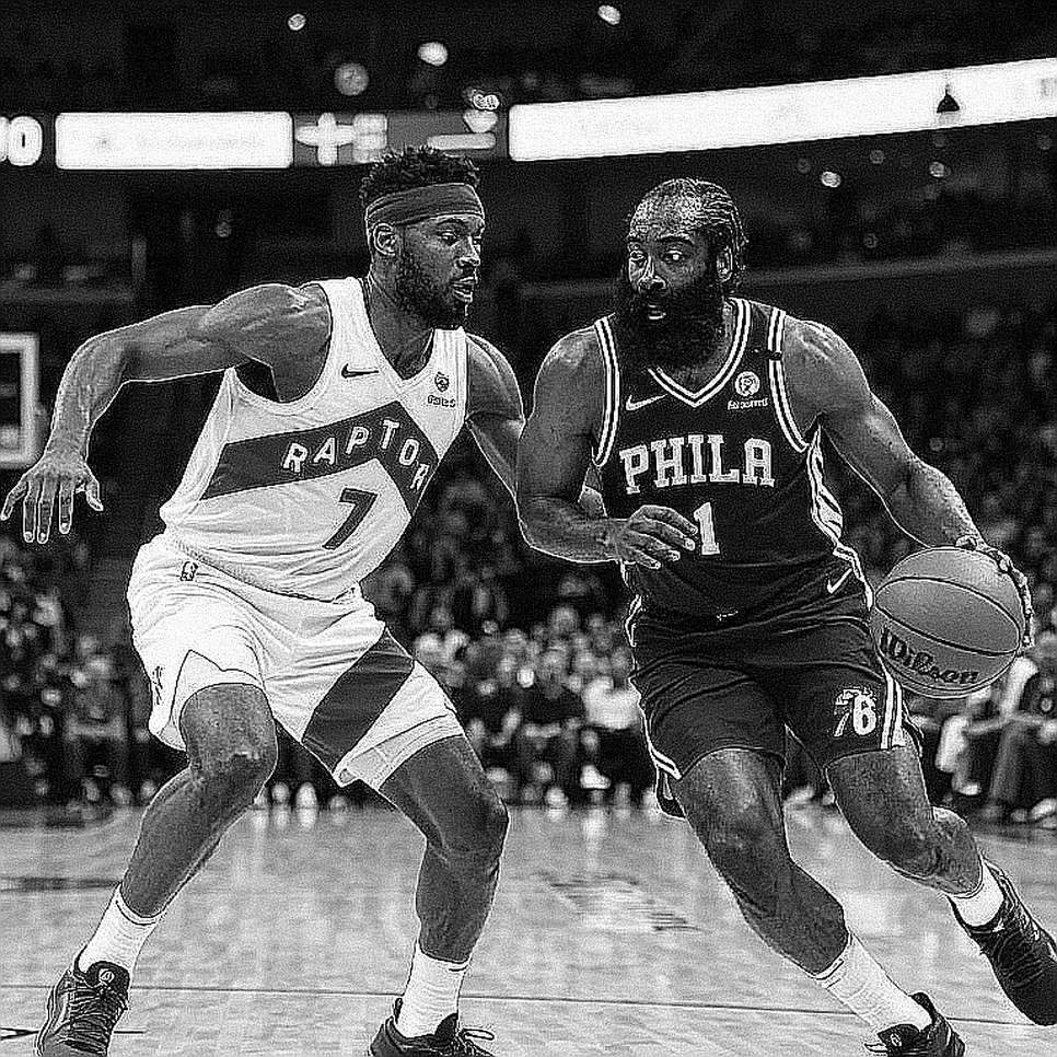 Toronto dựng tượng Kyle Lowry: GROAT, áo số 7 và một thập kỷ đổi đời Toronto dựng tượng Kyle Lowry: GROAT, áo số 7 và một thập kỷ đổi đời