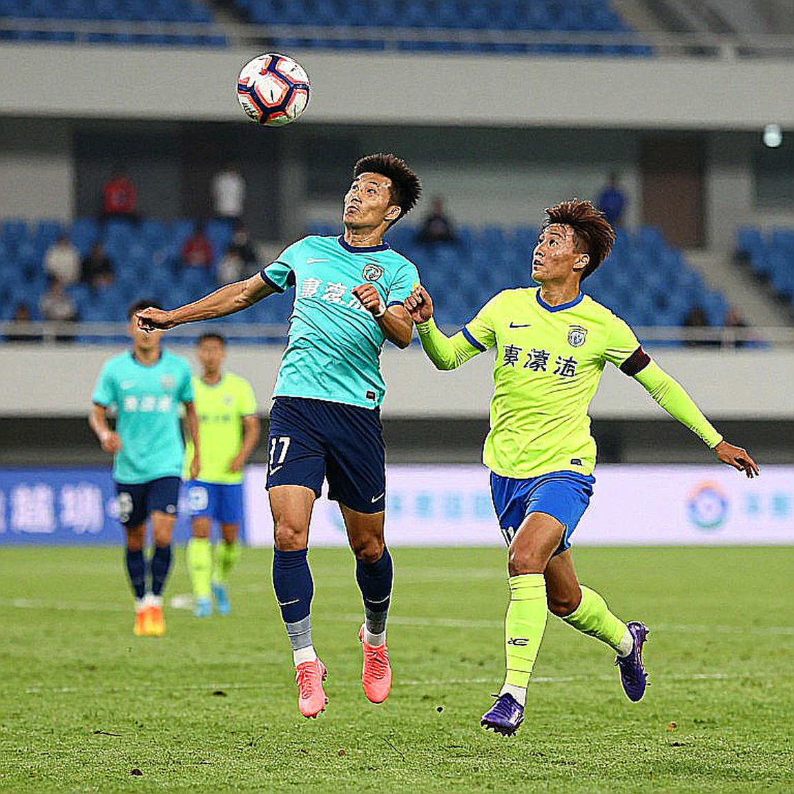 Robert Morales, bốn đường kiến tạo và cánh cửa tháng Mười Hai ở Pumas UNAM